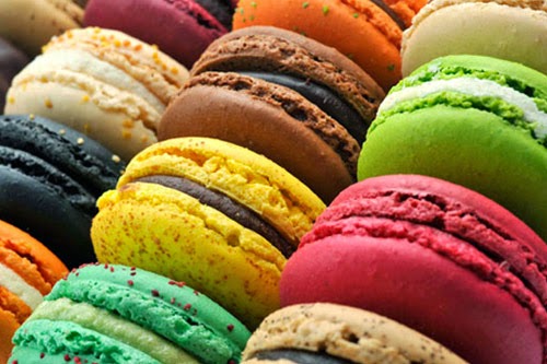 Macaron là một loại bánh ngọt tráng miệng của Pháp