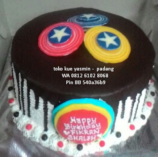 cake tema spinner kapten amerika