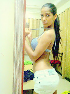 poonam pandey 2012 latest photos