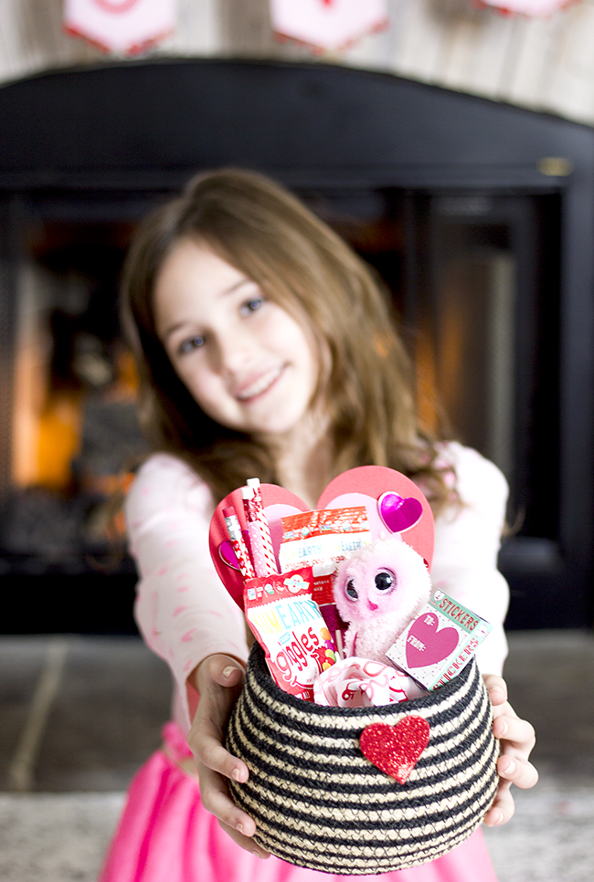 DIY Kids Valentine's Day Baskets