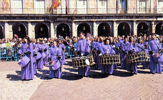 La tamborrada despedirá el domingo la Semana Santa 2017 en Madrid