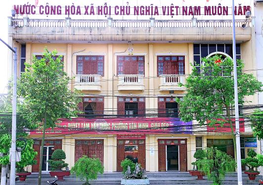 UBND phường Yết Kiêu có vị trí trung tâm quận Hà Đông