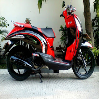 43 Foto  modifikasi  scoopy  velg 17 keren pgm fi  retro 