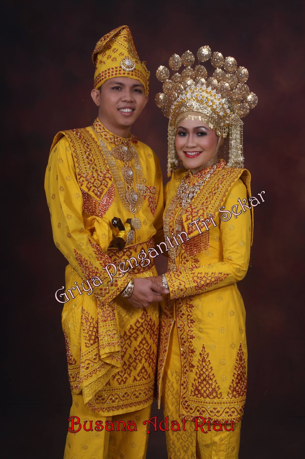 Griya Pengantin Tri Sekar: UPACARA PERNIKAHAN ADAT
