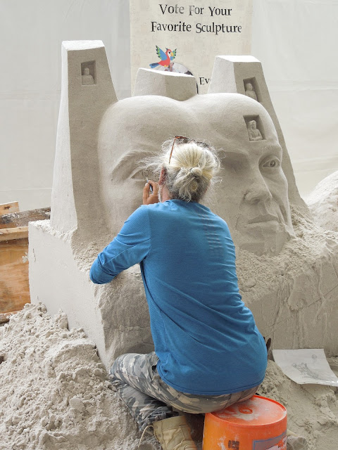 Sugar Sand Festival sculptor