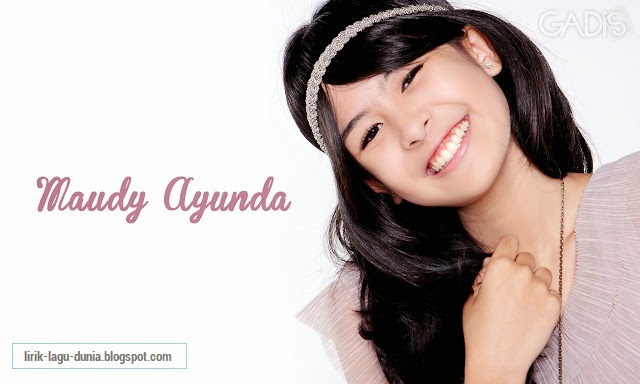 Lirik Lagu Maudy Ayunda - This Moment Ft. Iwa K