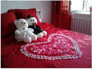 Bedroom Decoration for Valentine's Day