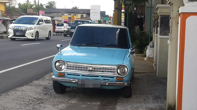 Datsun 1000 B10 depan