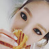 Want some snacks from SNSD's adorable TaeYeon?