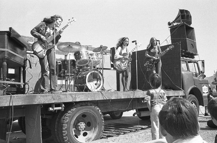 vintage-girl-bands (16)