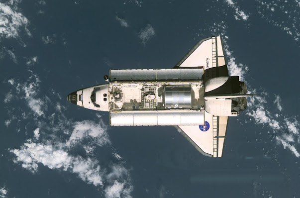 Space Shuttle Discovery / Image Credit NASA