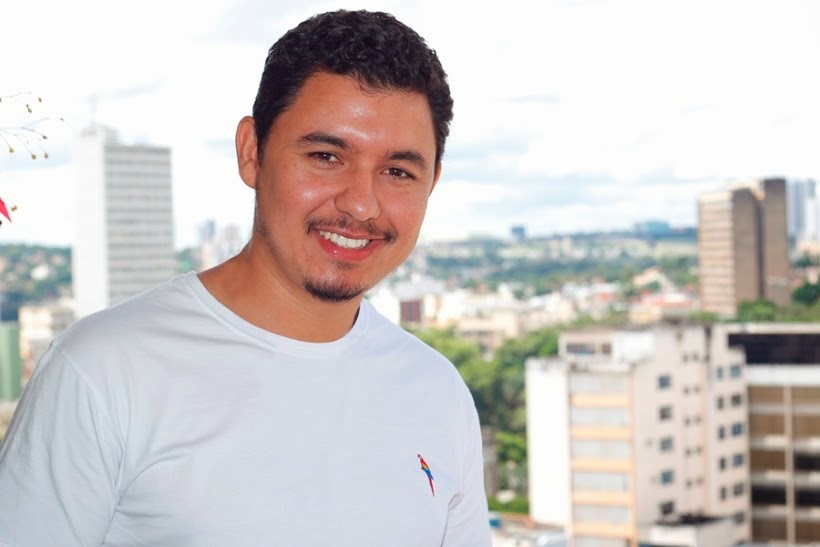 aqui é que vai o texto que vai aparecer quando vc passar o mouse por cima!