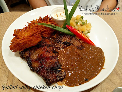 Paulin's Muchies - Caffe Pralet at Eng Hoon Street (Tiong Bahru) - Grilled satay chicken chop 