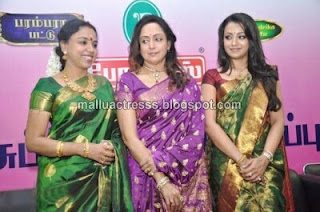 Trish at Pothys Silk Saree Expo stills