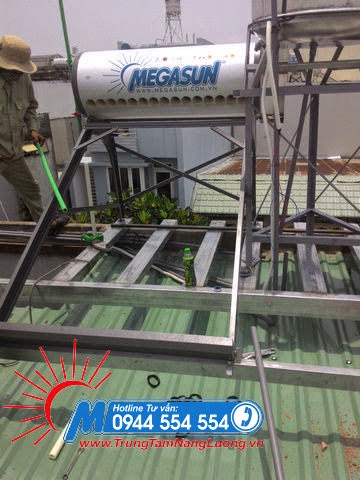 Megasun thi công máy nước nóng năng lượng mặt trời tại Gò Vấp - TpHCM