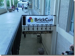 brick con 06