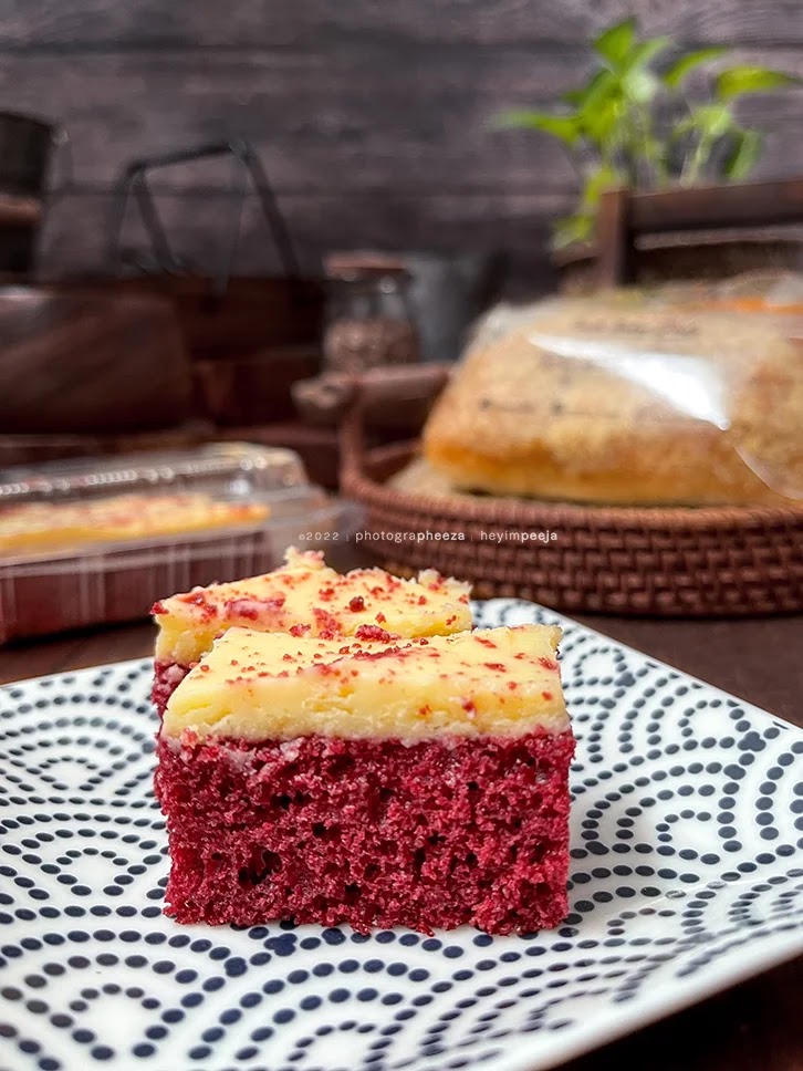 harold's red velvet cake
