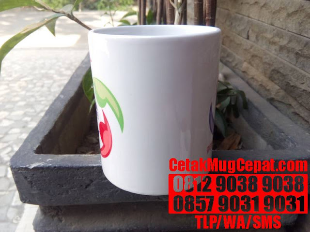 BUAT MUG SOUVENIR