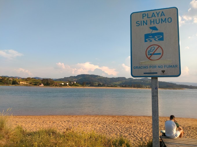 Un verano con menos malos humos en la playa