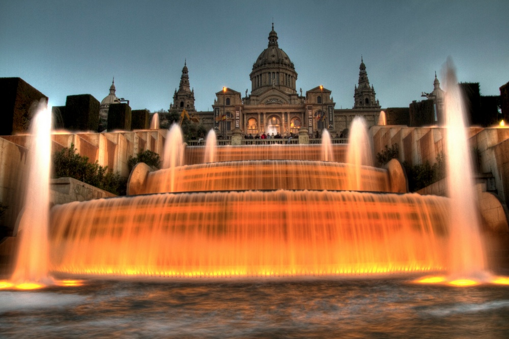 18 Amazing Fountains From All Over The World That Are Real Works Of Art - Barcelona Magic Fountain of Montjuïc