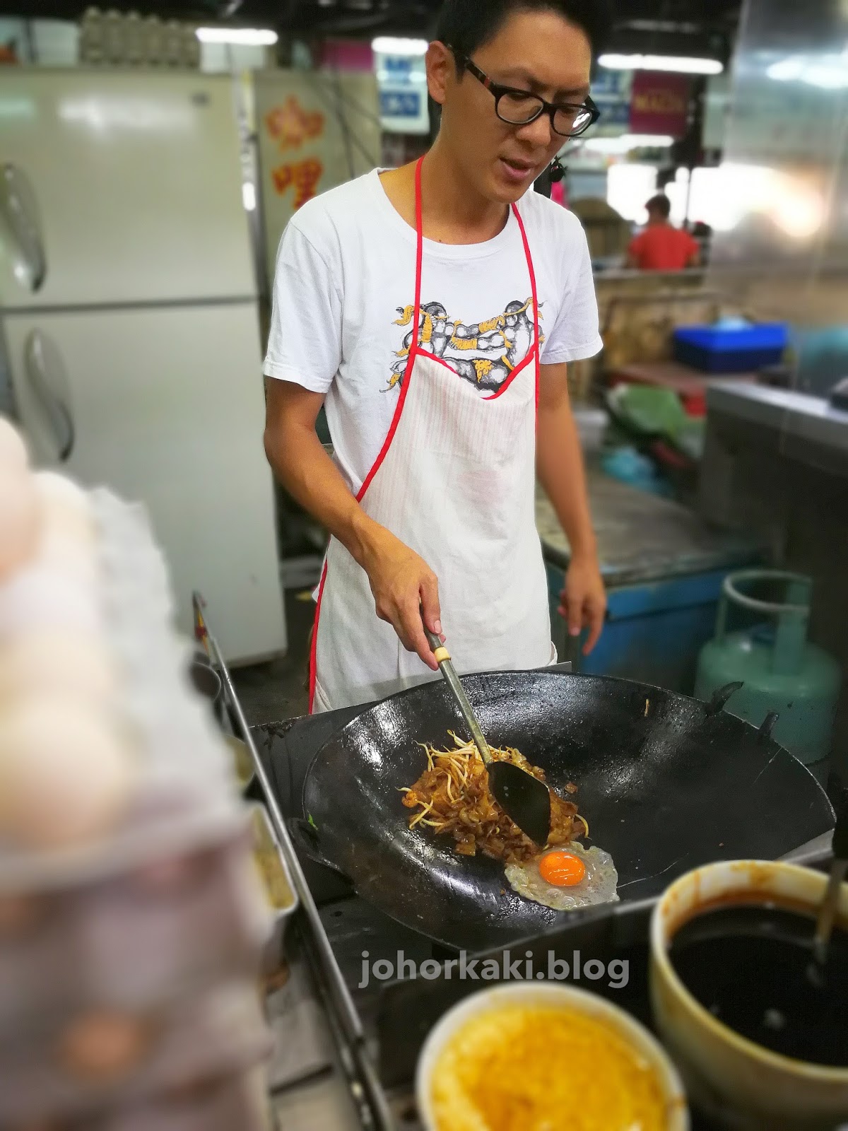 No Pork, No Lard, Duck Egg Char Kway Teow. Stall 61 Sri ...