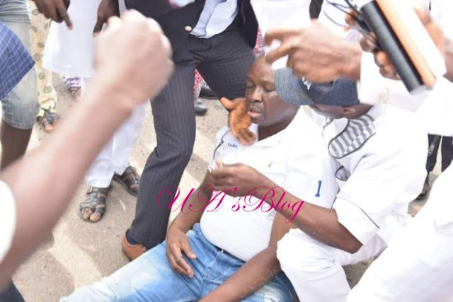 Police Fire Teargas At Gov Fayose In The Government House (Photos)