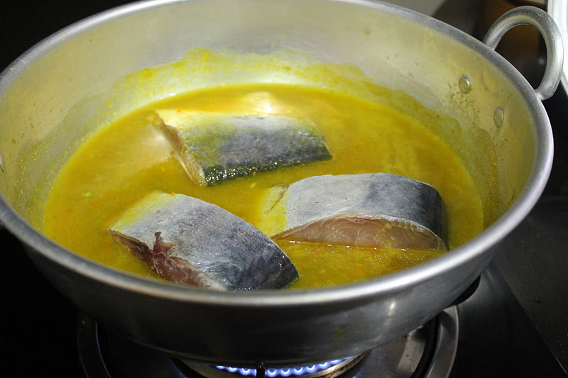 Masak Tempoyak Ikan Parang - Azie Kitchen