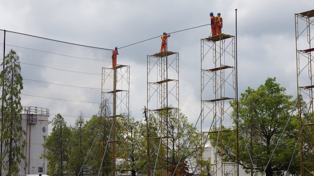 penggunaan tangga scaffolding