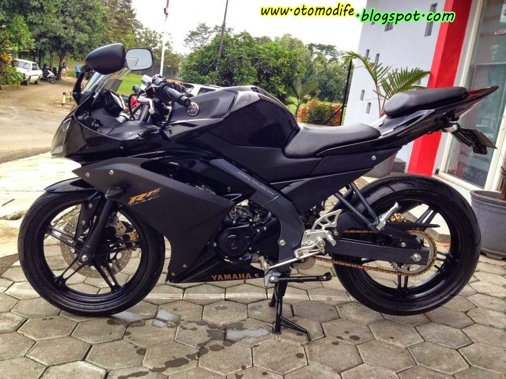  Modifikasi  new vixion  hitam  full ala R15 azik