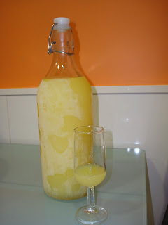 Limoncello casero