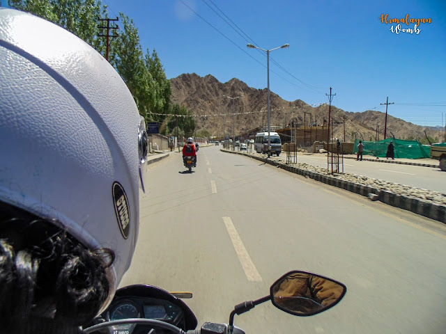 Manali-Leh highway self supported cycling hindi blog