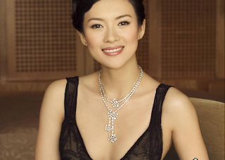 Hot Zhang Ziyi wardrobe malfunction 