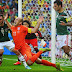 Cầu thủ Robben thừa nhận đã ăn vạ với cầu thủ Mexico