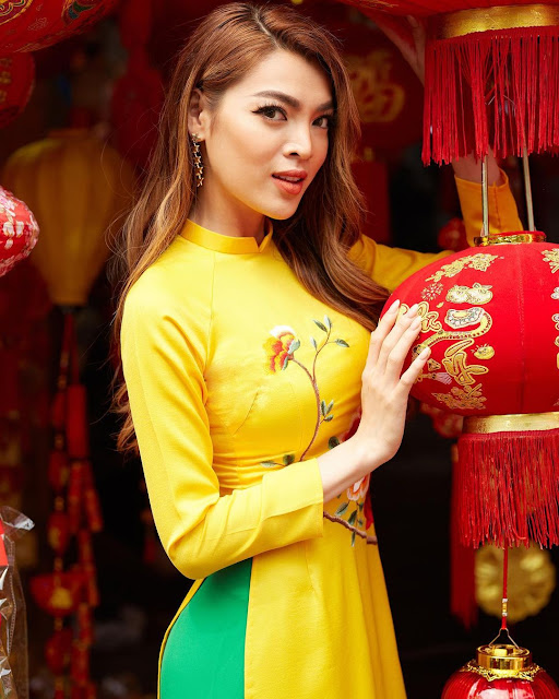 Phùng Truong Trân Ðài – Most Beautiful Vietnamese Trans Woman in Lunar Year Dress