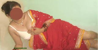 Hot Telugu Aunties in Red Saree http://rkwebdirectory.com/