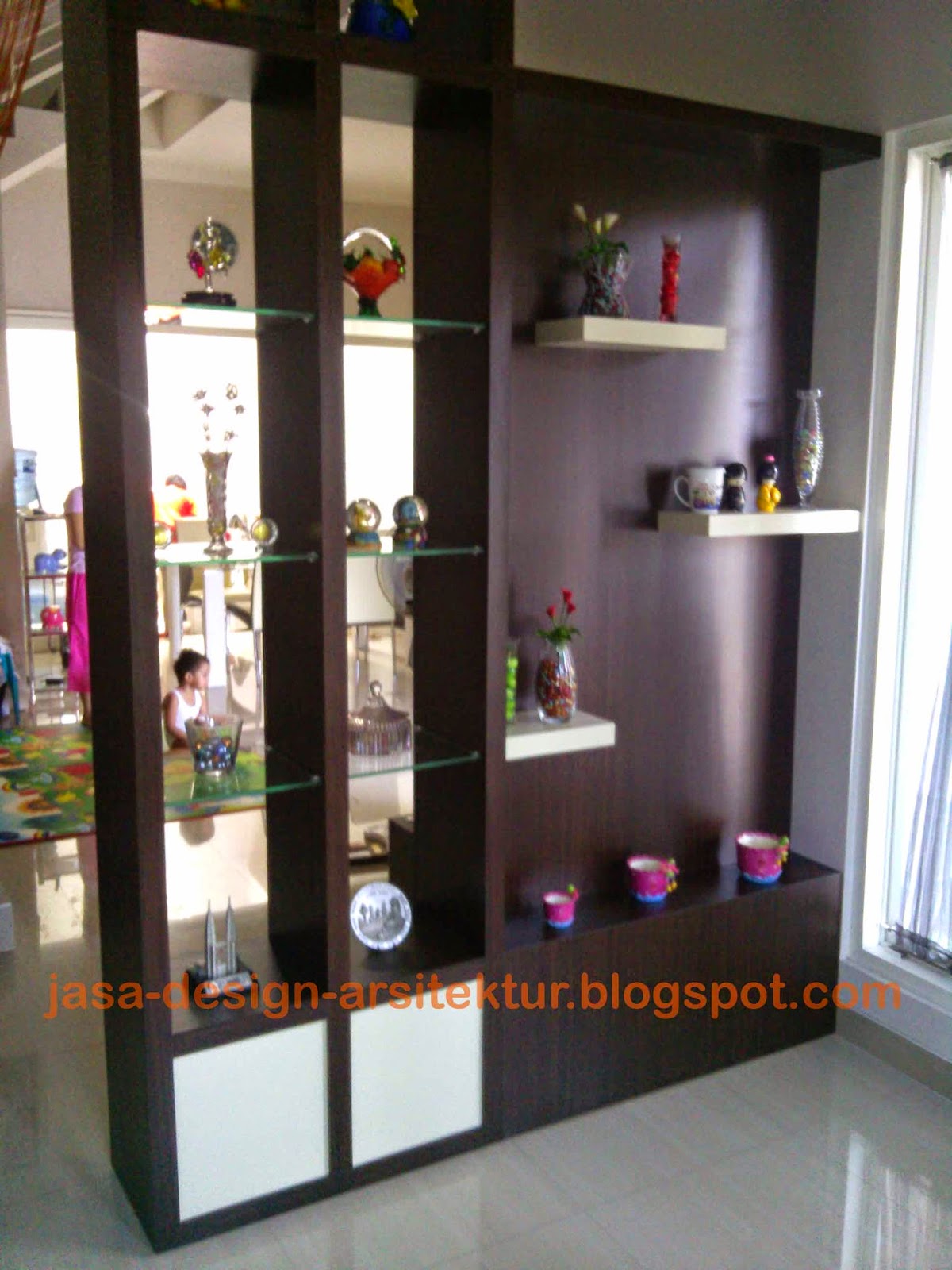 kitchen set murah surabaya harga lemari  sekat minimalis 