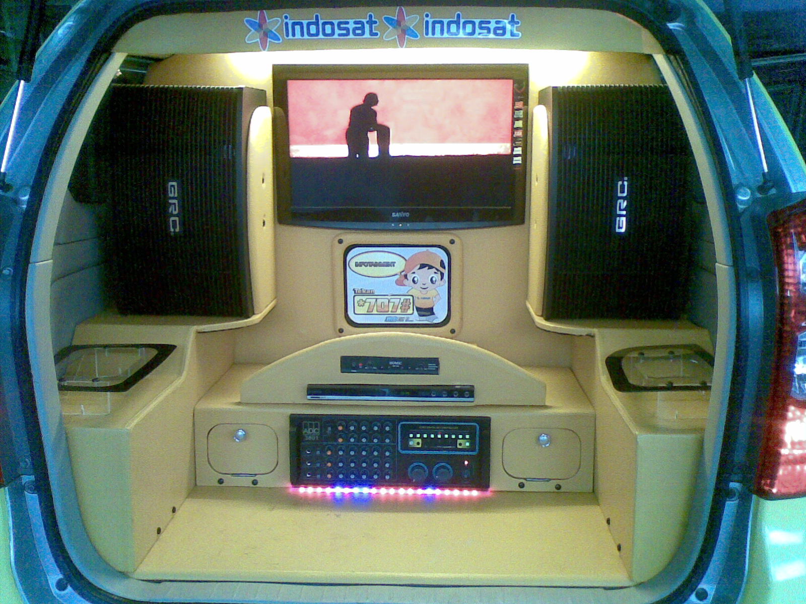 Modifikasi Tv Mobil Modifotto