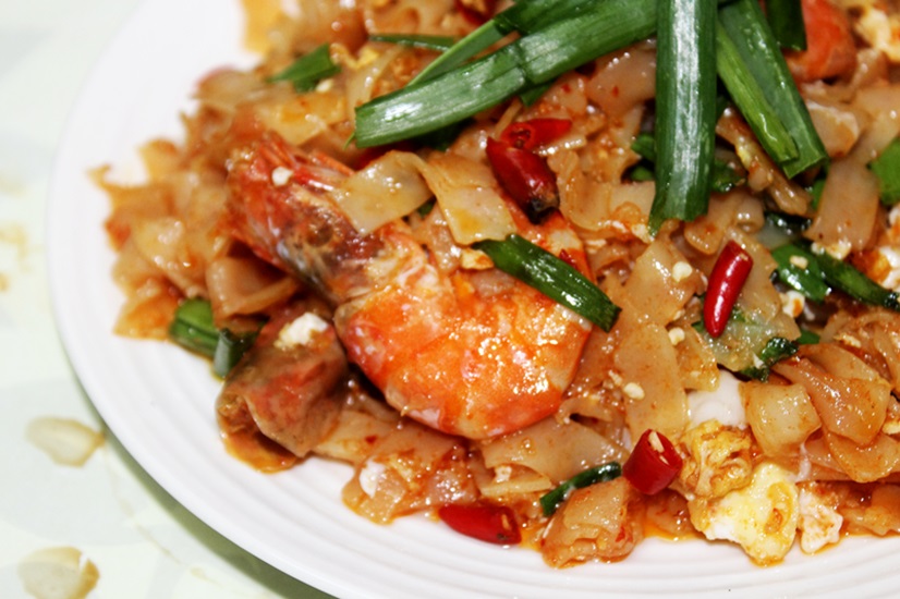 Catatan harian dunia masakan: kuew teow goreng udang