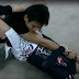 ทางรอดสุดท้ายของผู้หญิงที่กำลังจะถูกข่มขืน คือการตัด carotid ด้วย triangle choke