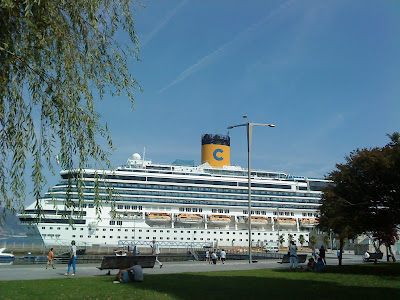 -The cruise ship "Costa Pacifica" is moored next to the gardens of Montero Rios