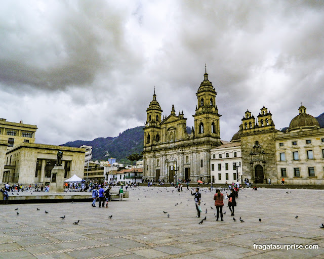 Catedral de Bogotá e Praça de Bolívar