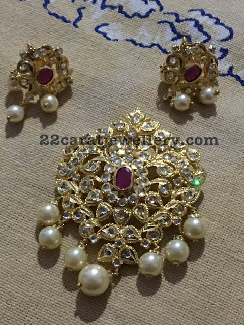 Polki Pendant Sets 1800 Rupees