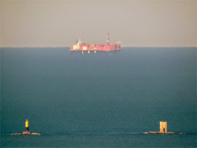 Meloria islets, FSRU Toscana, IMO 9253284, off Livorno coast