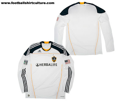  Angeles Galaxy on Esse    O Novo Uniforme Do Los Angeles Galaxy Pra Temporada 2010  Ele