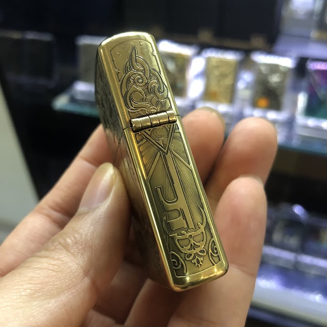 Bật Lửa Chief Em Gái Sexy 350k