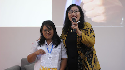 Santy Sastra, Santy Sastra Public Speaking Diklat Karyawan Tingkat Madya Yayasan Kesejahteraan Korpri Propinsi Bali (4)
