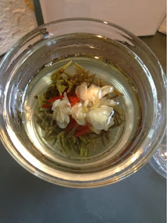 The Exptic Teapot Flowering Tea