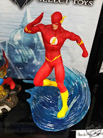 Diamond Select DC Comics Gallery PVC Statues Flash