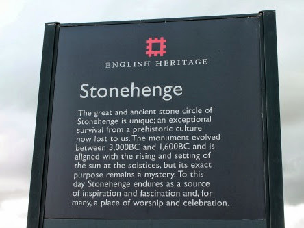 {Travel Tuesday} Stonehenge and Bath