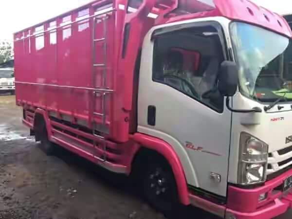  TRUK  ISUZU DIESEL HARGA ELF NMR GIGA  CIKARANG BEKASI 